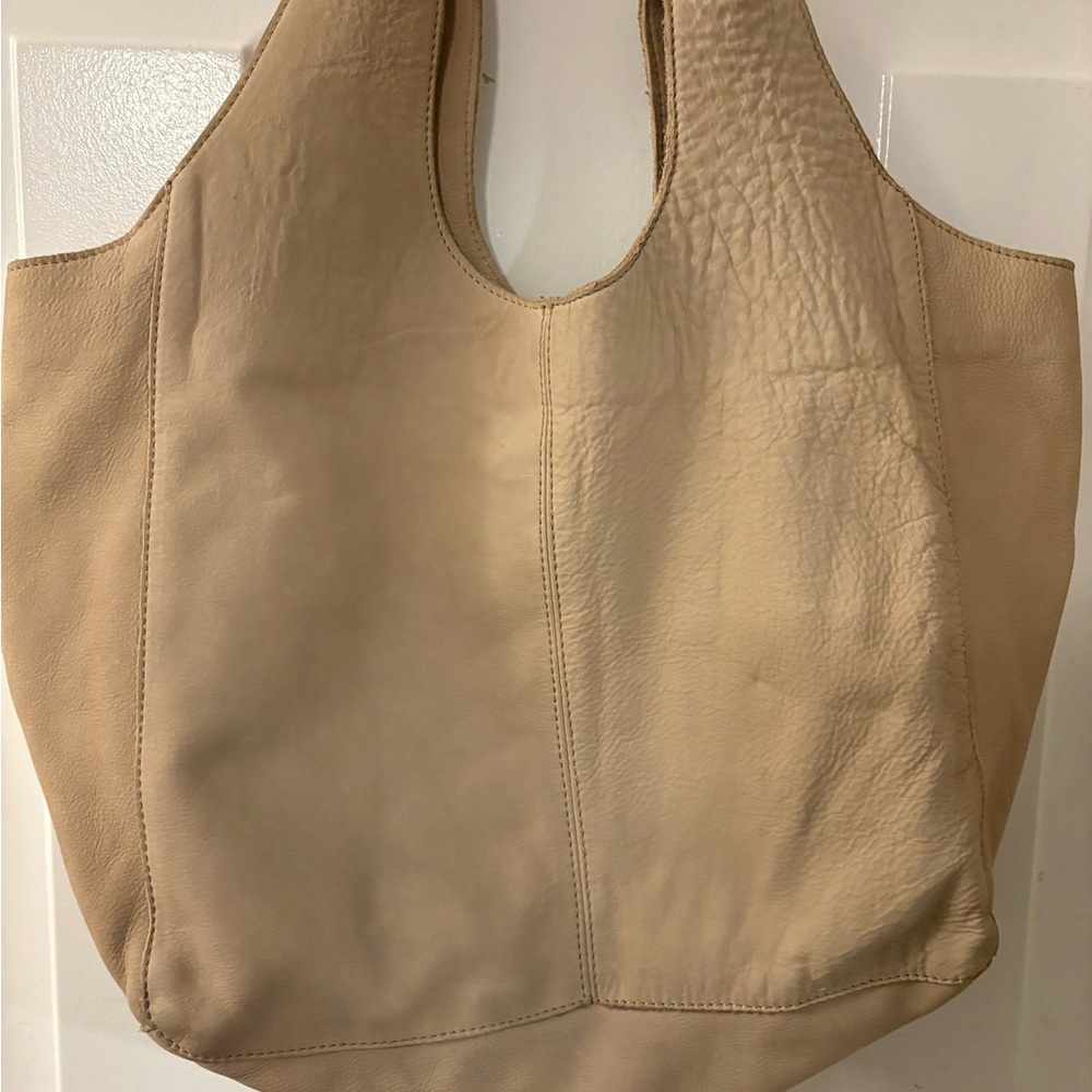 Chic beige suede leather hobo bag - Picture 2 of 4
